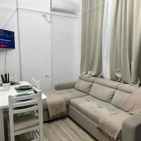 Sister's تيرانا